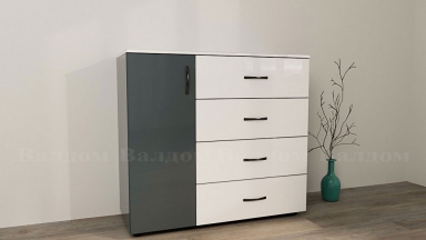 Скрин Аполо 7, гланц